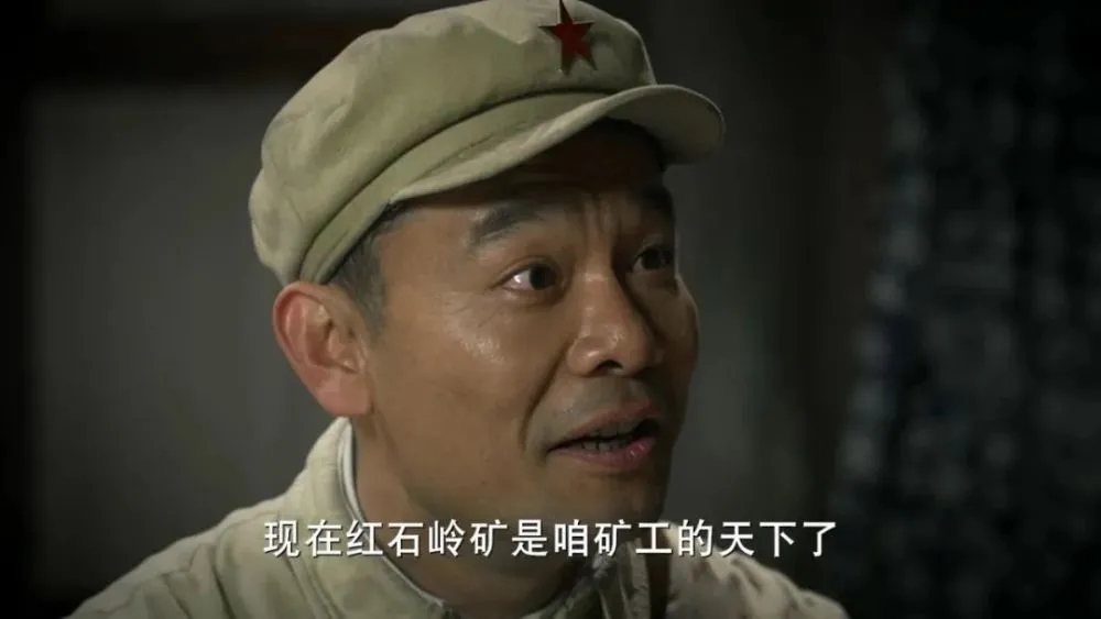 是我们的人民军队!千万不要把枪对准人民!